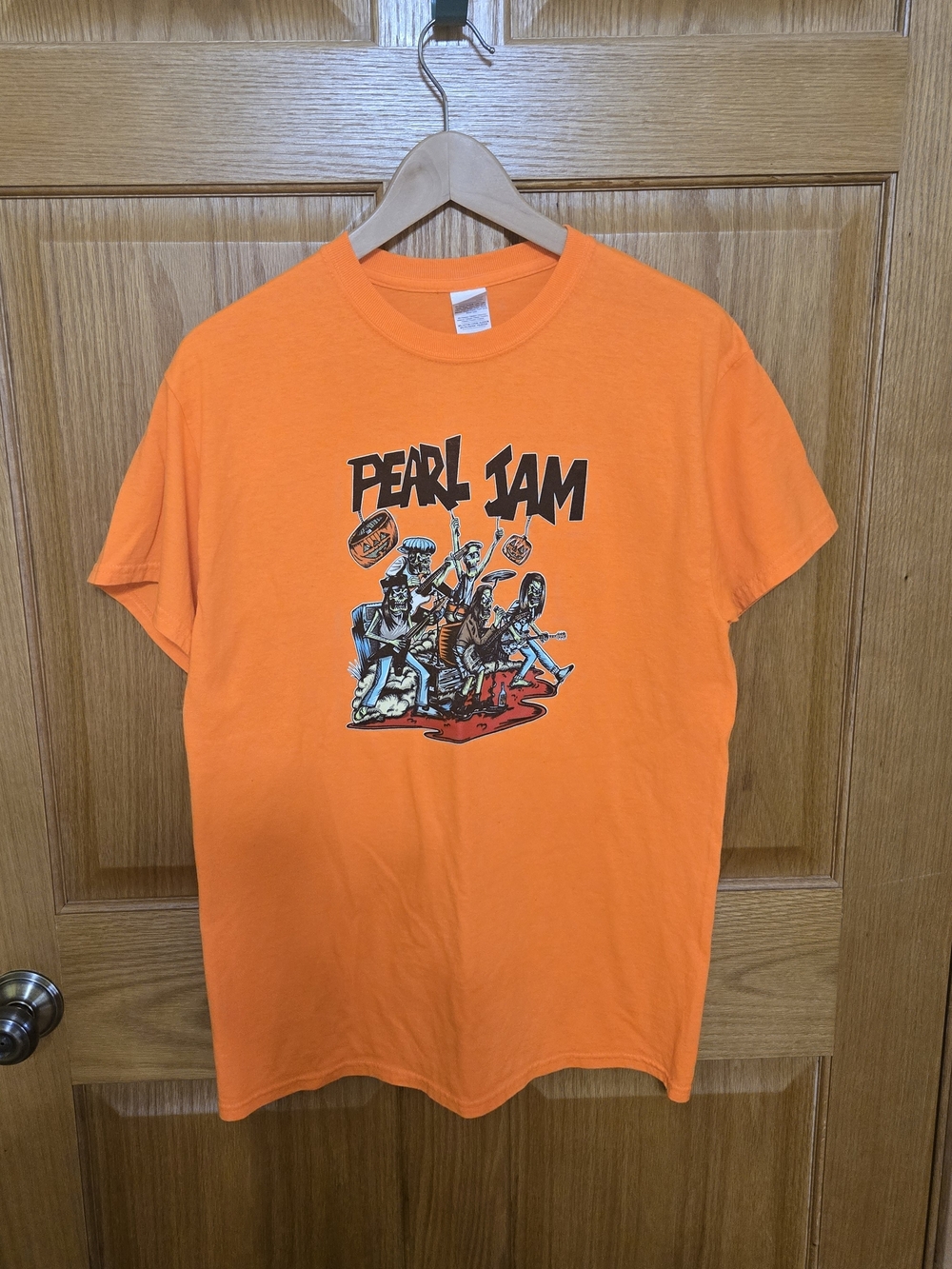 Pearl Jam Orange Halloween Graphic Crewneck Band T‑Shirt Size M